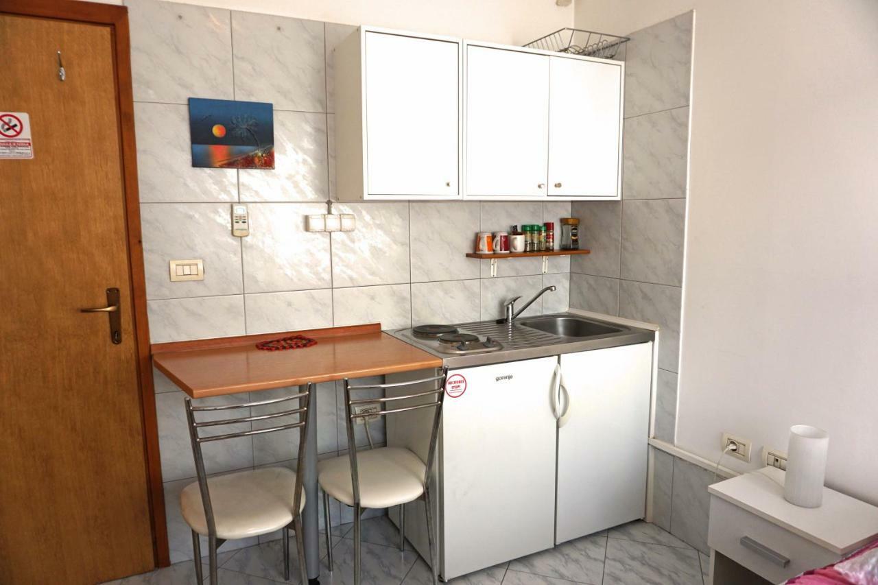 Apartment Umag Nelly Exterior foto